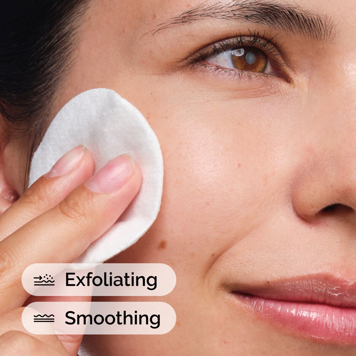 glycolic-acid-7-exfoliating-toner-j9 ord-glycolic-acid-exfoliating-toner-model-application-with-benefits.jpg